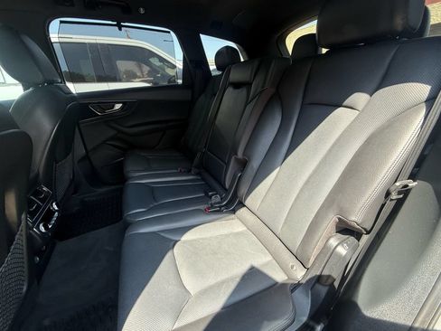 Used 2018 Audi Q7 3.0T Premium Plus w/ Premium Plus Package AWD/4WD image 17