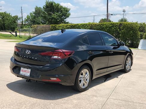 Used 2020 Hyundai Elantra SEL w/ Cargo Package (C1) FWD image 5
