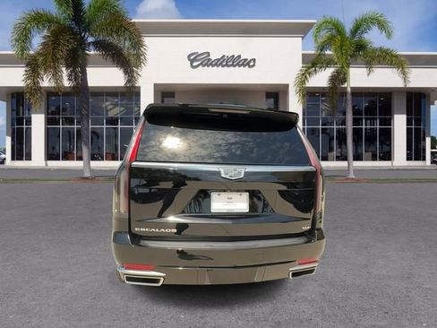 Certified 2023 Cadillac Escalade Premium Luxury RWD image 12