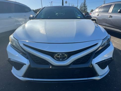 Used 2022 Toyota Camry XSE FWD image 2