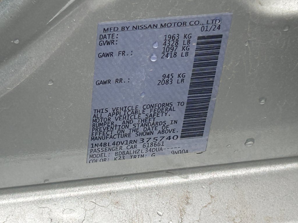 Used 2024 Nissan Altima 2.5 SV FWD image 34