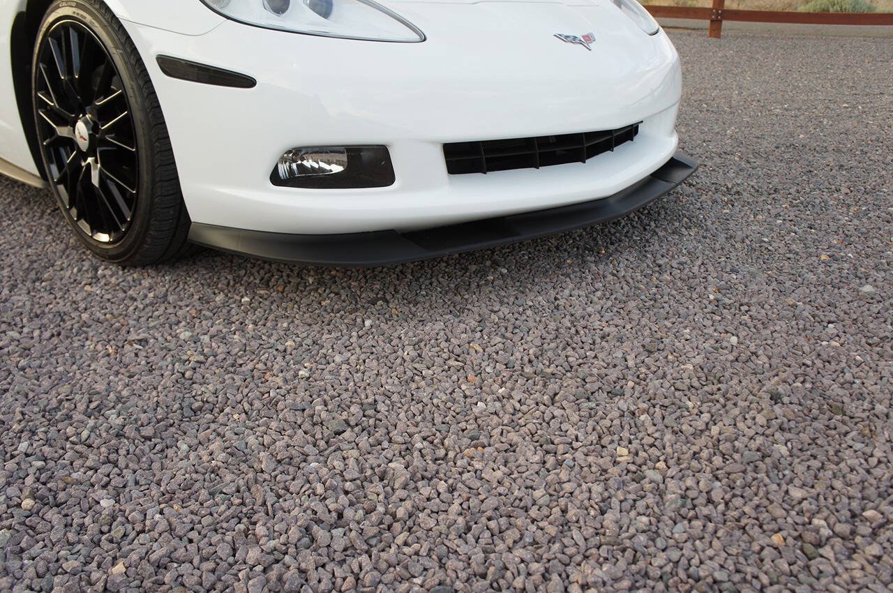 Used 2011 Chevrolet Corvette Coupe w/ 1LT RWD image 37