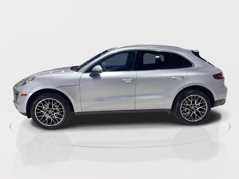 Used 2016 Porsche Macan S image 11