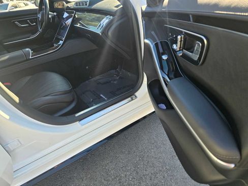 Certified 2022 Mercedes-Benz S 500 4MATIC image 10