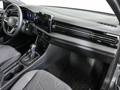 Certified 2026 Volkswagen Jetta Sport FWD image 23