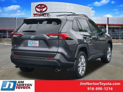 Used 2025 Toyota RAV4 XLE Premium w/ Weather Package AWD/4WD image 6
