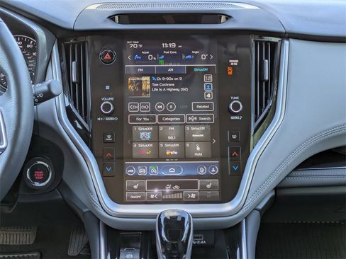 Certified 2025 Subaru Outback Limited w/ Popular Package #2 image 19