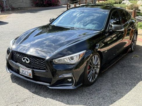 Used 2018 INFINITI Q50 Red Sport 400 w/ Sensory Package (Sport) RWD image 1