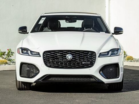 New 2024 Jaguar XF R-Dynamic SE AWD/4WD image 3