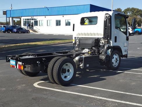 New 2025 Chevrolet Low Cab Forward 5500 XD image 4
