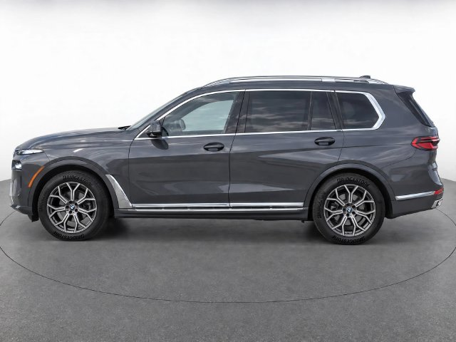 Used 2024 BMW X7 xDrive40i w/ Executive Package AWD/4WD image 2