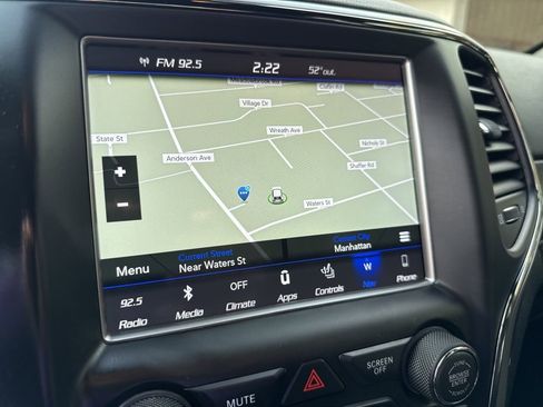 Used 2018 Jeep Grand Cherokee High Altitude image 18