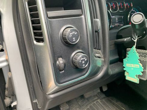 Used 2018 Chevrolet Silverado 1500 LT w/ All Star Edition AWD/4WD image 13