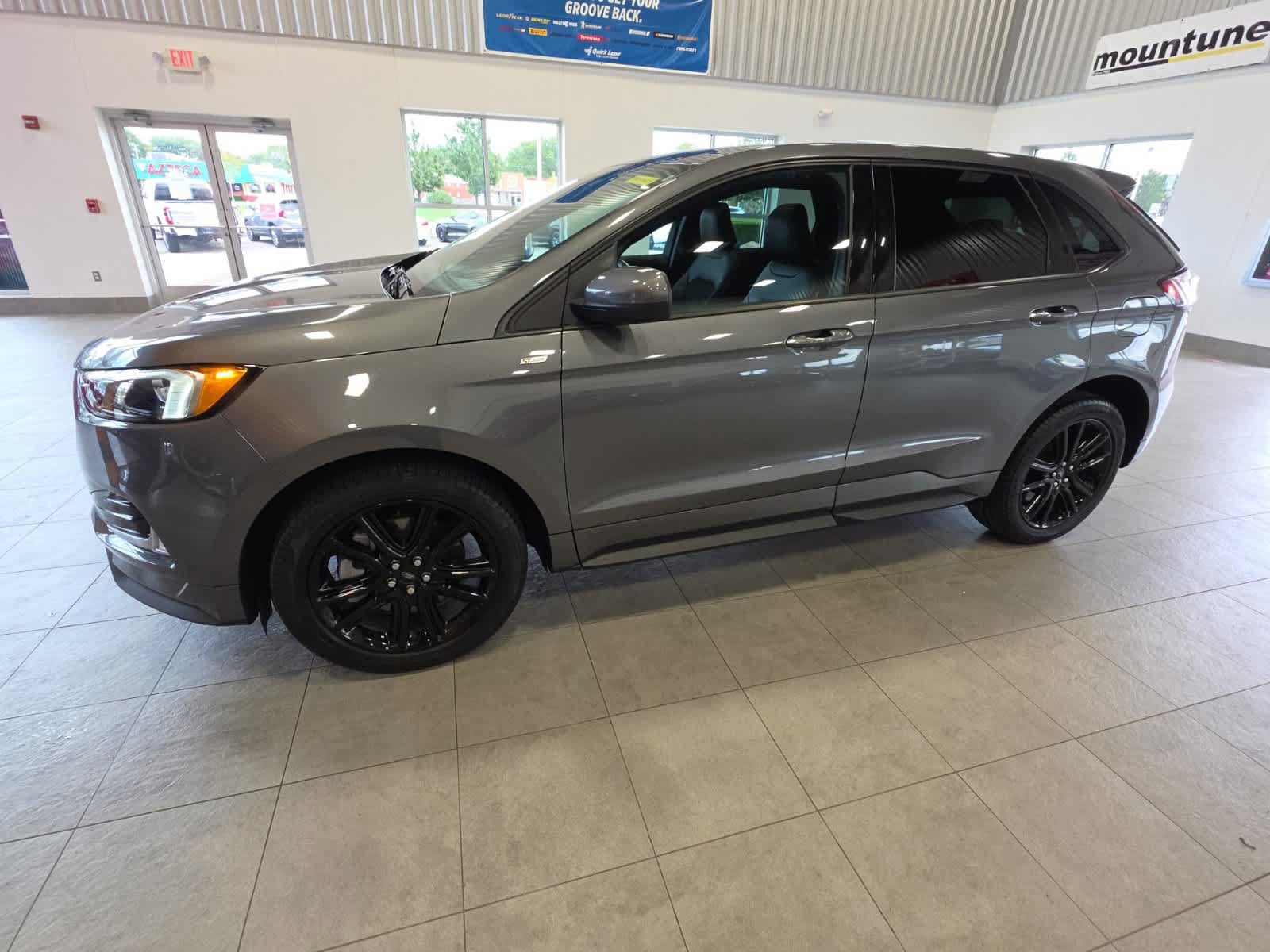 Used 2024 Ford Edge ST-Line AWD/4WD image 13