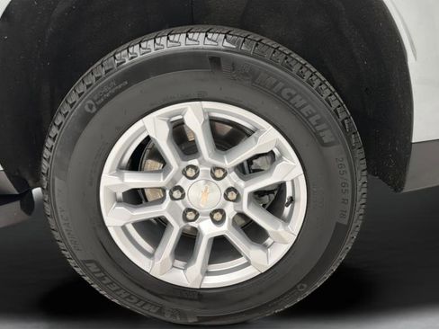 Used 2025 Chevrolet Tahoe LT AWD/4WD image 8
