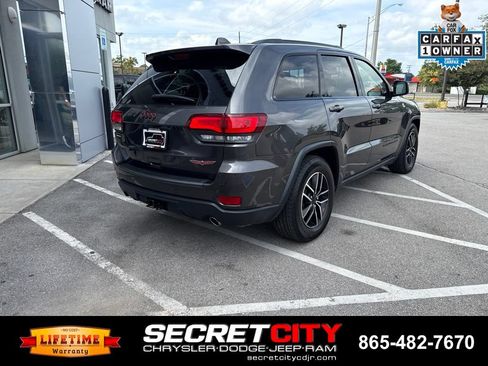 Used 2021 Jeep Grand Cherokee Trailhawk w/ Trailhawk Luxury Group AWD/4WD image 7