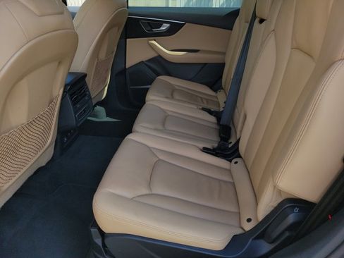 Used 2024 Audi Q7 3.0T Premium Plus image 10