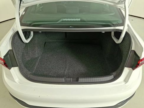 Used 2025 Volkswagen Jetta Sport FWD image 35