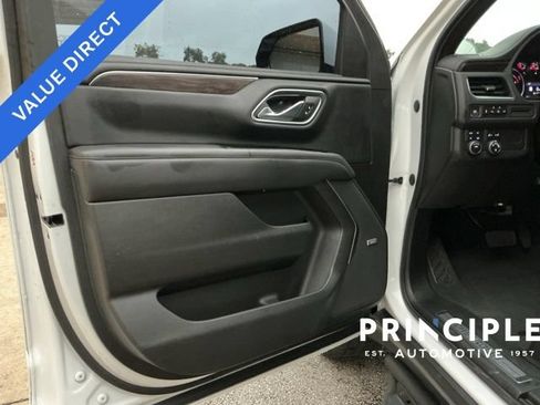 Used 2021 Chevrolet Suburban LT w/ Rear Media and Nav Package AWD/4WD image 24