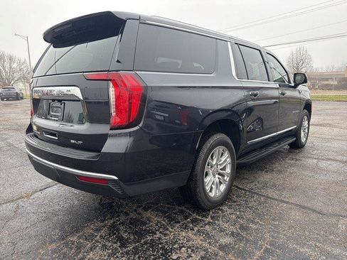 Certified 2023 GMC Yukon XL SLT w/ SLT Premium Package image 4