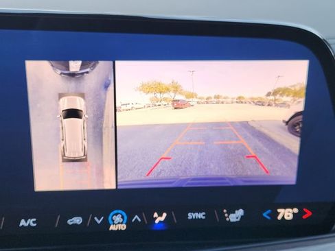 Used 2025 Chevrolet Tahoe LT image 15