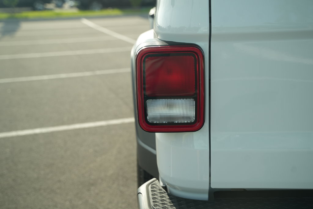 New 2026 Jeep Gladiator Sport AWD/4WD image 43