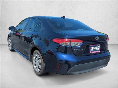 Certified 2025 Toyota Corolla LE FWD image 8