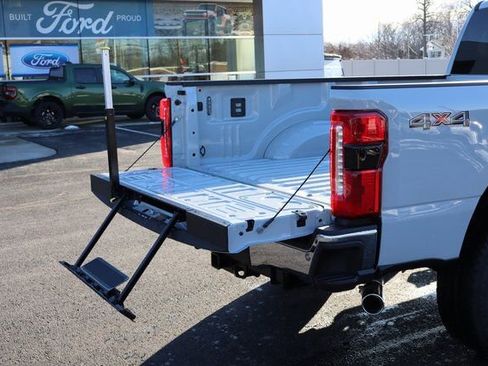 New 2026 Ford F250 Lariat w/ Chrome Package image 21