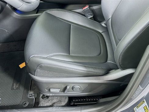 New 2026 Hyundai Tucson Limited image 21