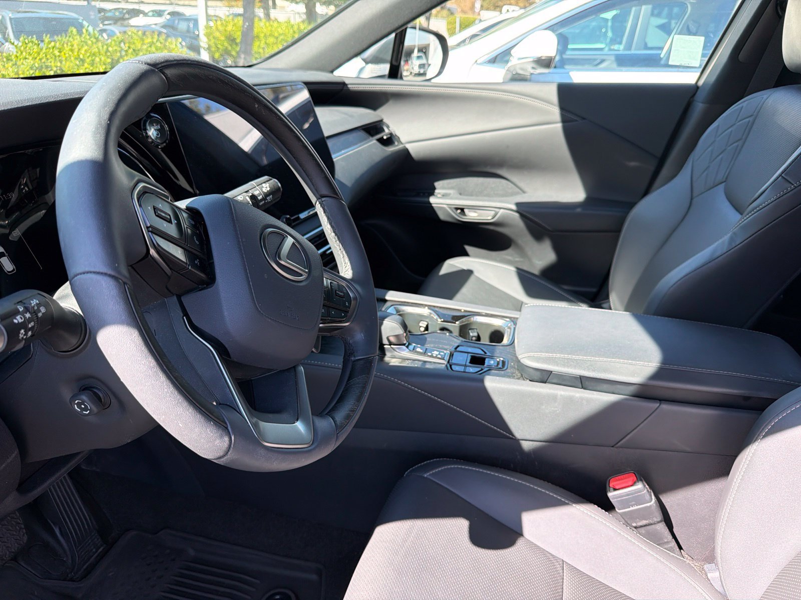 Certified 2025 Lexus RX 350h w/ Convenience Package AWD/4WD image 5