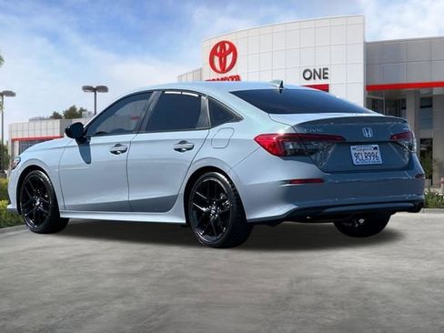 Used 2022 Honda Civic Sport image 6