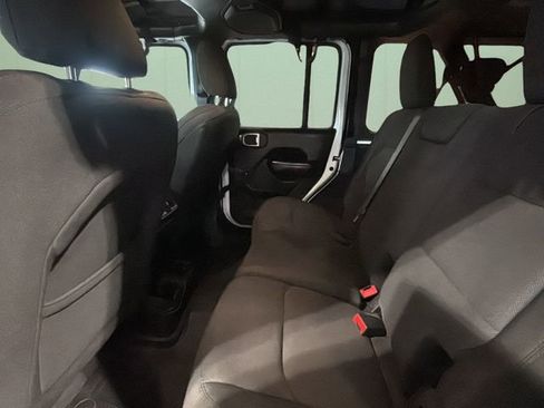 Used 2020 Jeep Wrangler Unlimited Sport AWD/4WD image 22