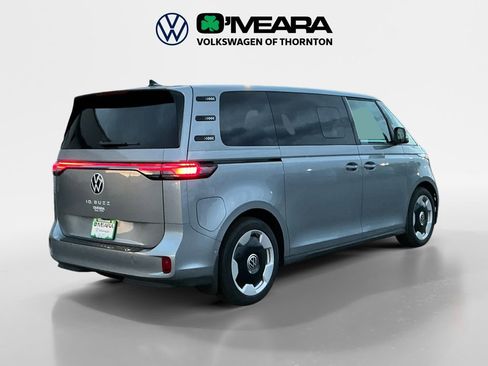 New 2025 Volkswagen ID. Buzz Pro S image 5