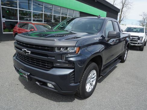 Used 2019 Chevrolet Silverado 1500 RST w/ All-Star Edition AWD/4WD image 2