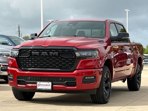 New 2026 RAM 1500 4x4 Crew Cab image 3