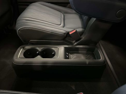 New 2026 INFINITI QX80 4WD w/ Sport Exterior Package image 18