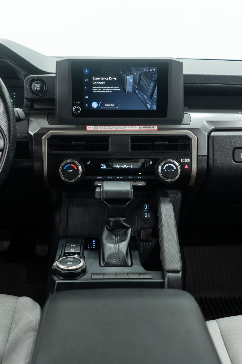 Used 2025 Toyota Tacoma SR5 AWD/4WD image 18