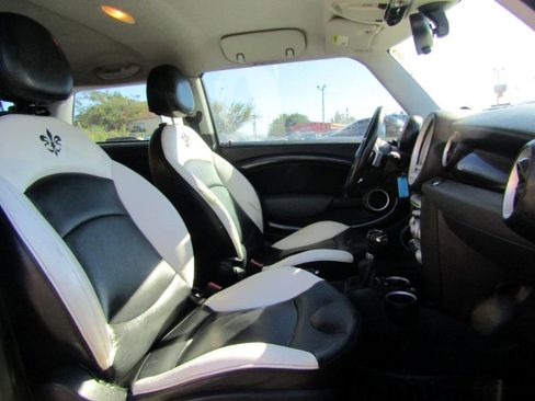 Used 2010 MINI Cooper S image 17