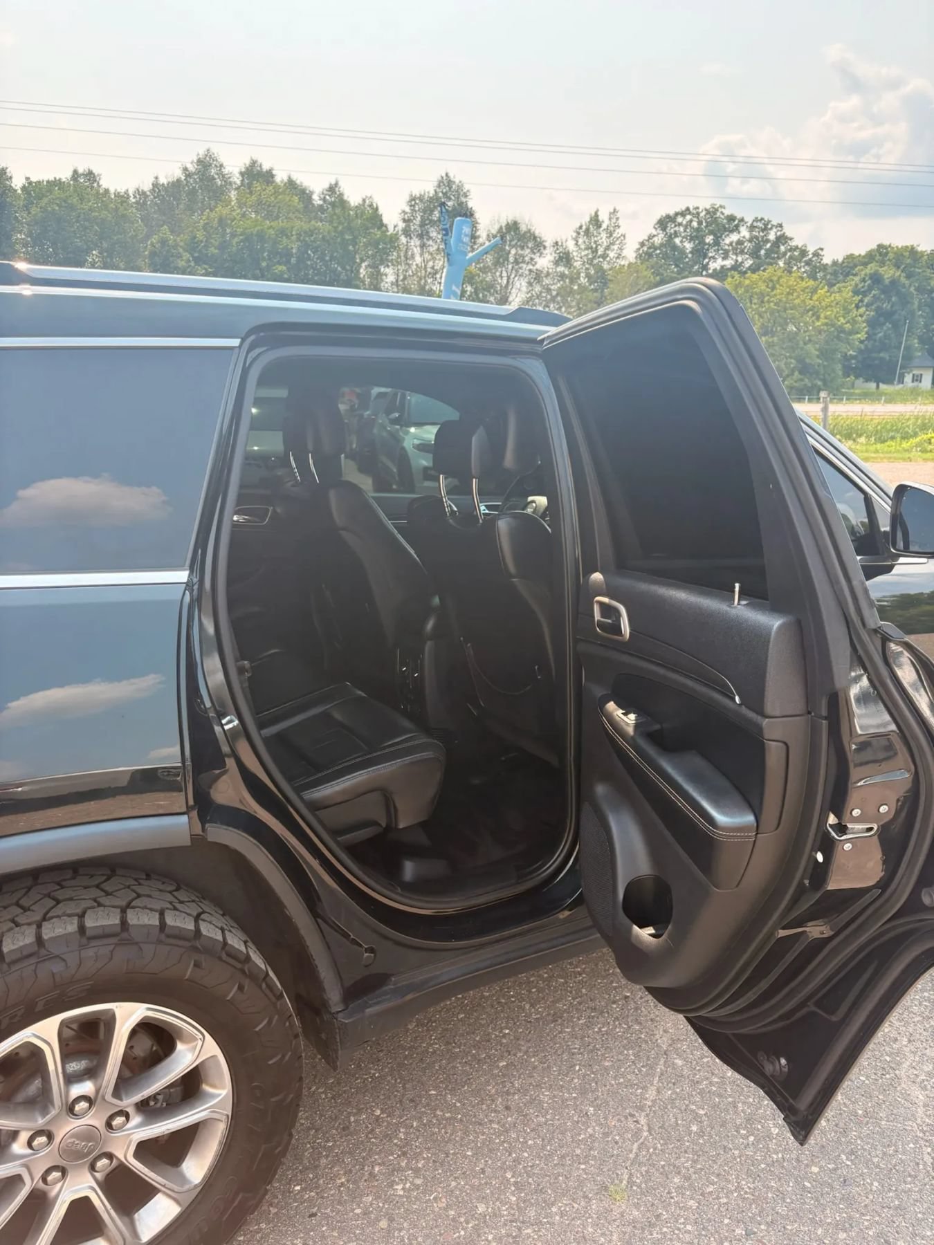 Used 2015 Jeep Grand Cherokee Limited AWD/4WD image 33