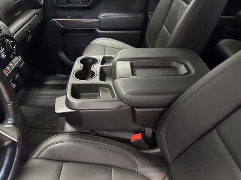 Used 2020 Chevrolet Silverado 2500 LTZ image 18