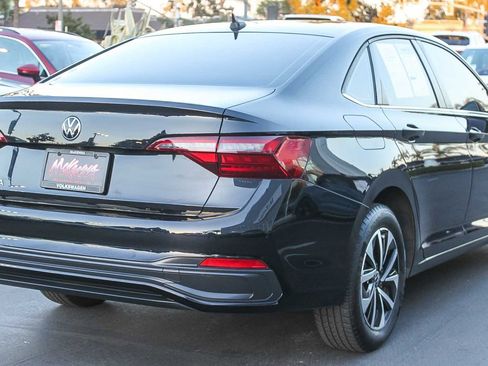 Used 2022 Volkswagen Jetta S image 6