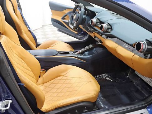 Used 2021 Ferrari 812 GTS RWD image 43