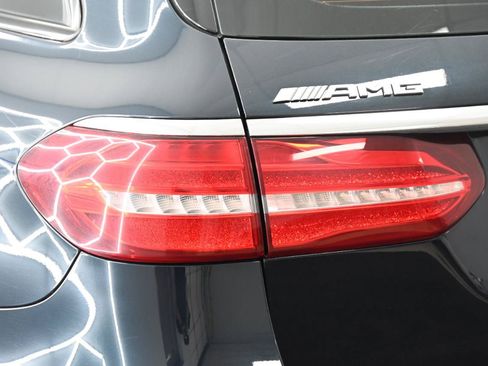Used 2018 Mercedes-Benz E 63 AMG S image 14