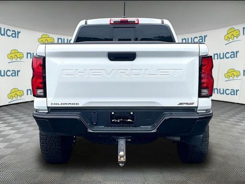 Used 2024 Chevrolet Colorado ZR2 AWD/4WD image 6