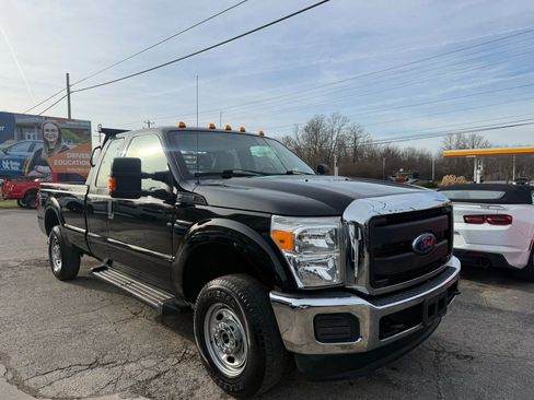 Used 2016 Ford F250 XL w/ XL Appearance Package image 8