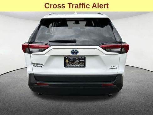 Certified 2024 Toyota RAV4 LE AWD/4WD image 10