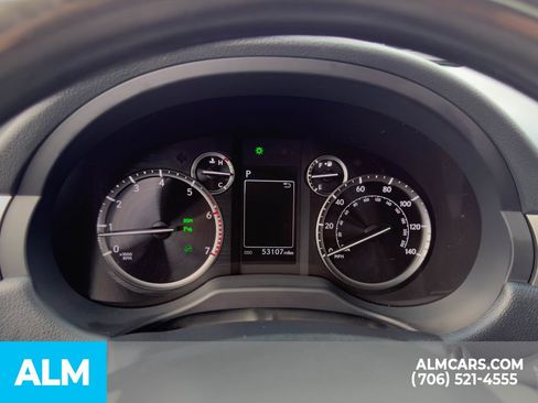 Used 2023 Lexus GX 460 Premium w/ Premium Package image 32