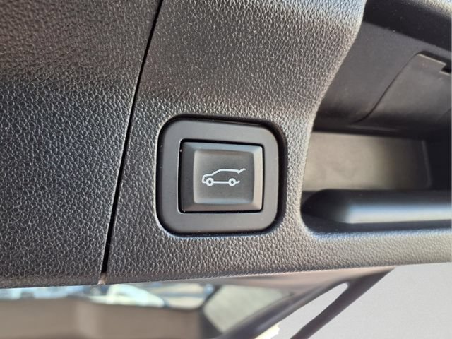 Certified 2019 GMC Acadia Denali w/ Technology Package FWD image 26