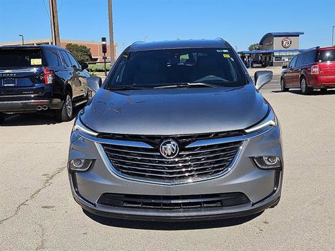 Used 2024 Buick Enclave Premium image 7