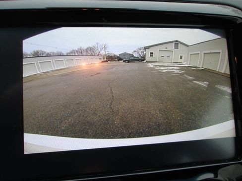 Used 2020 Chevrolet Bolt LT image 24